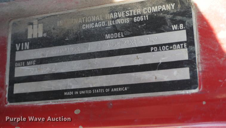 image for item DA1458 1984 International 51800 cab and chassis