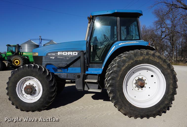 image for item DA1467 1995 Ford 8770 MFWD tractor