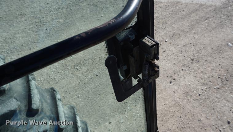 image for item DA1467 1995 Ford 8770 MFWD tractor