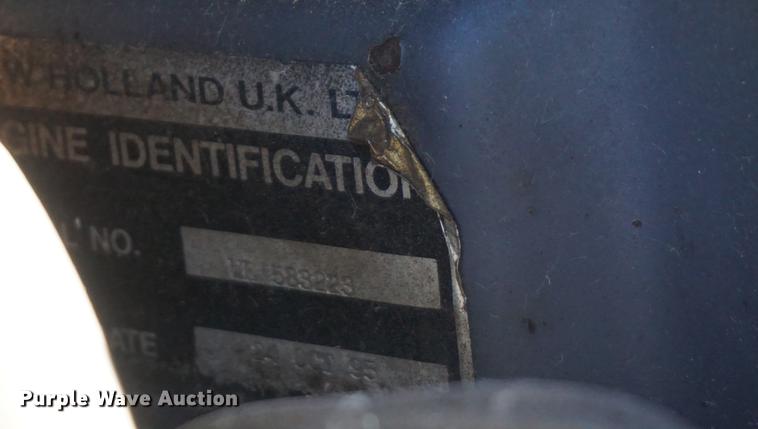 image for item DA1467 1995 Ford 8770 MFWD tractor