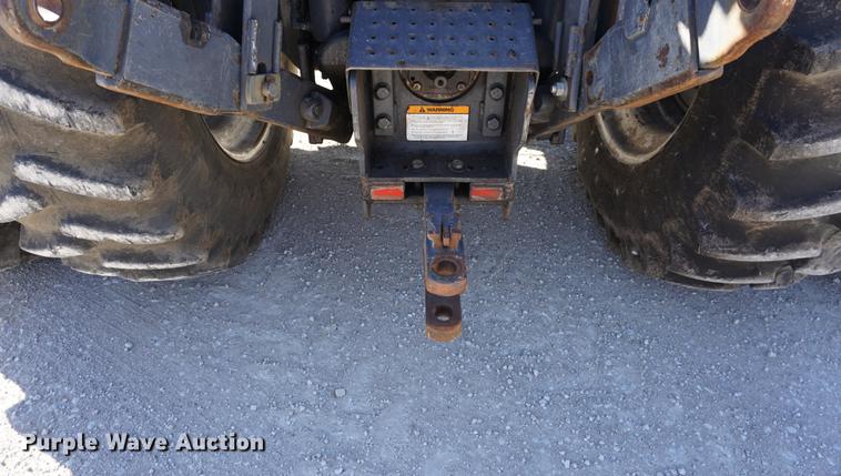 image for item DA1467 1995 Ford 8770 MFWD tractor