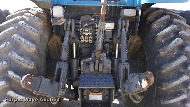 image for item DA1467 1995 Ford 8770 MFWD tractor