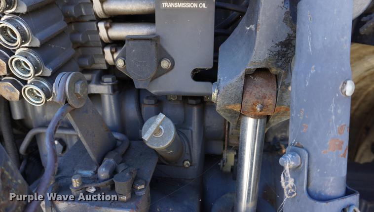 image for item DA1467 1995 Ford 8770 MFWD tractor