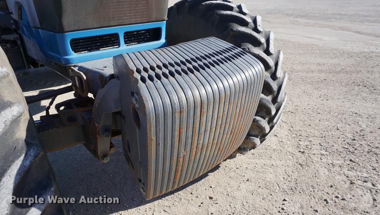 image for item DA1467 1995 Ford 8770 MFWD tractor