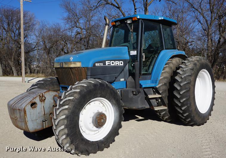 image for item DA1468 1995 Ford 8970 MFWD tractor