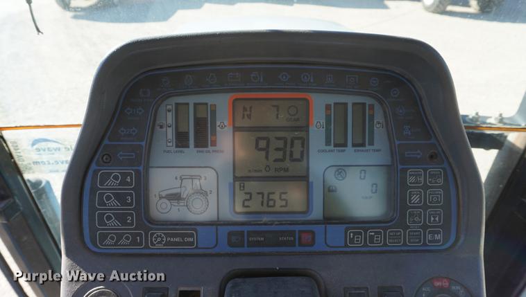 image for item DA1468 1995 Ford 8970 MFWD tractor