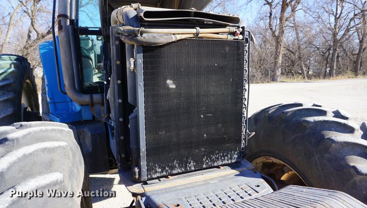 image for item DA1468 1995 Ford 8970 MFWD tractor