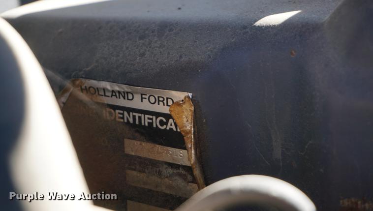 image for item DA1468 1995 Ford 8970 MFWD tractor