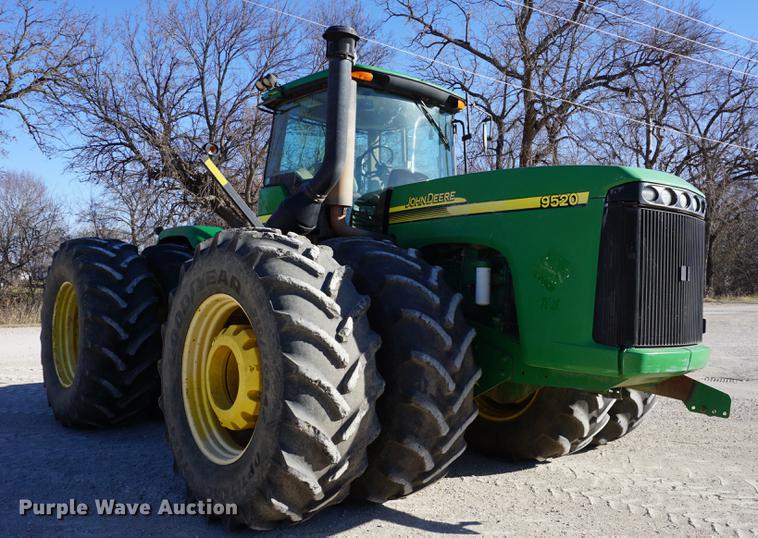 image for item DA1469 2006 John Deere 9520 4WD tractor