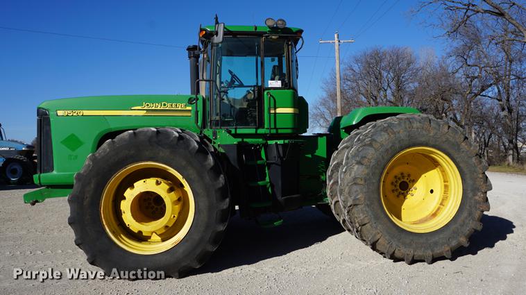 image for item DA1469 2006 John Deere 9520 4WD tractor