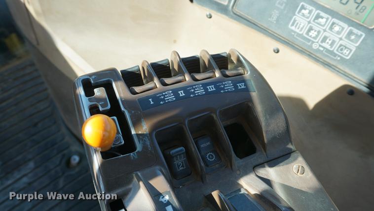 image for item DA1469 2006 John Deere 9520 4WD tractor