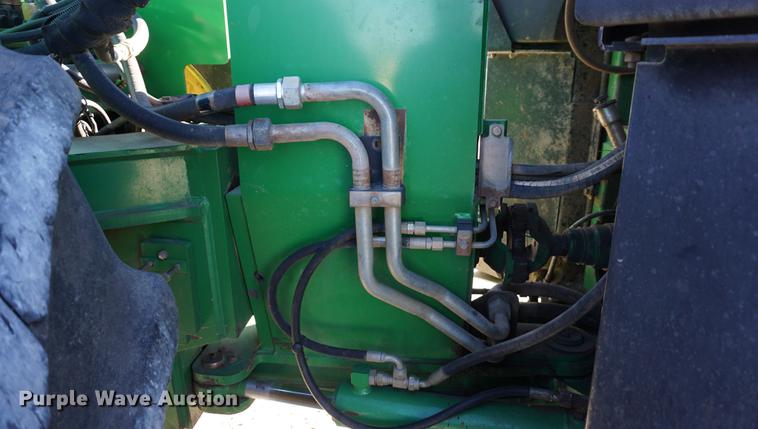 image for item DA1469 2006 John Deere 9520 4WD tractor