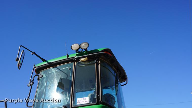 image for item DA1469 2006 John Deere 9520 4WD tractor