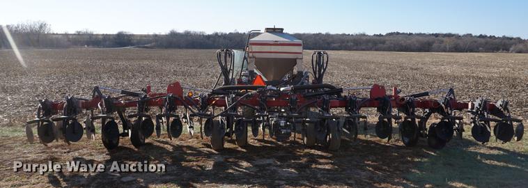 image for item DA1470 2011 Case IH Nutri-tiller 5310 strip till applicator