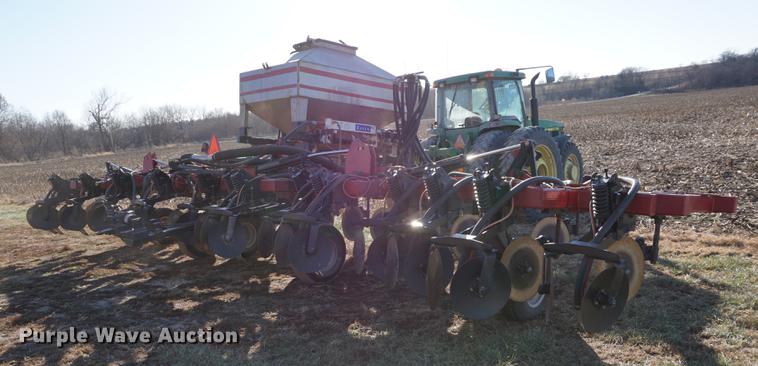 image for item DA1470 2011 Case IH Nutri-tiller 5310 strip till applicator