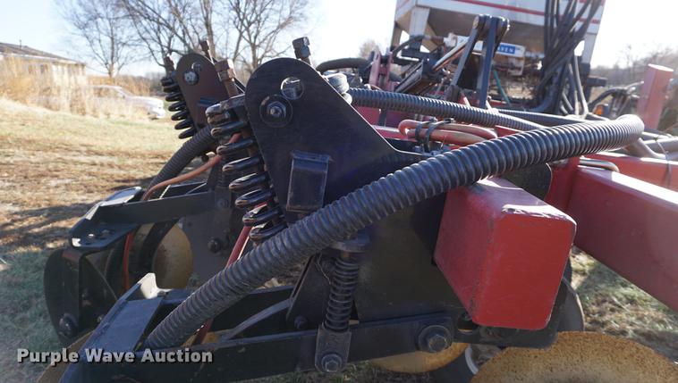 image for item DA1470 2011 Case IH Nutri-tiller 5310 strip till applicator