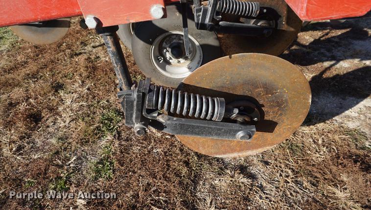 image for item DA1470 2011 Case IH Nutri-tiller 5310 strip till applicator