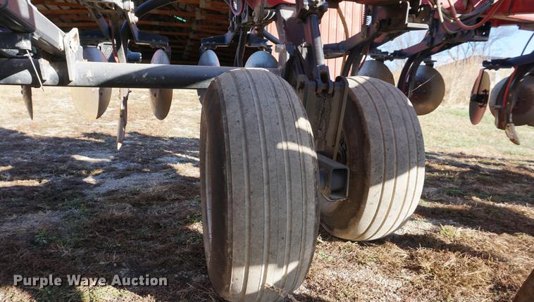 image for item DA1470 2011 Case IH Nutri-tiller 5310 strip till applicator