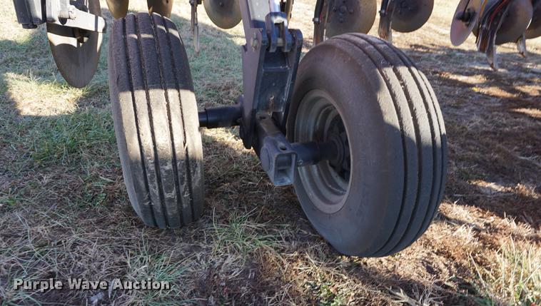 image for item DA1470 2011 Case IH Nutri-tiller 5310 strip till applicator