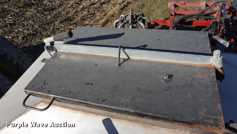 image for item DA1470 2011 Case IH Nutri-tiller 5310 strip till applicator