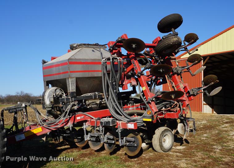 image for item DA1470 2011 Case IH Nutri-tiller 5310 strip till applicator