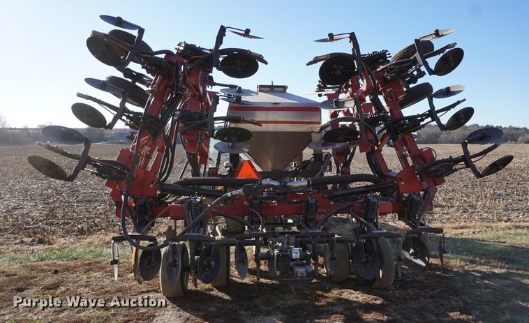 image for item DA1470 2011 Case IH Nutri-tiller 5310 strip till applicator