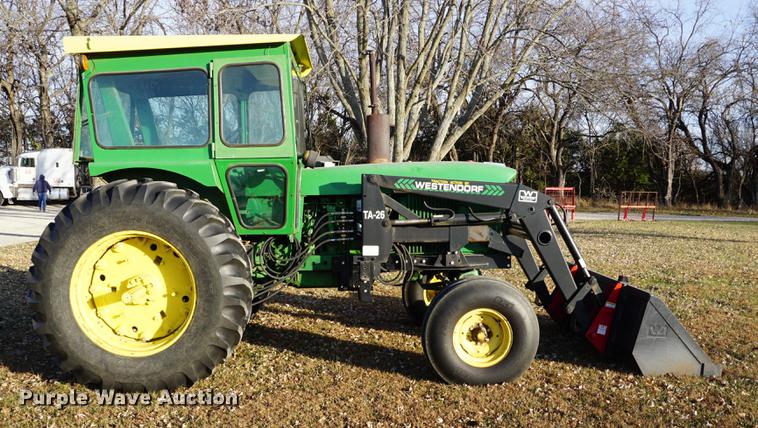 image for item DA1477 1970 John Deere 4020 tractor