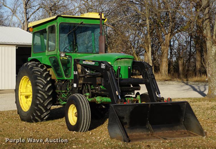 image for item DA1477 1970 John Deere 4020 tractor