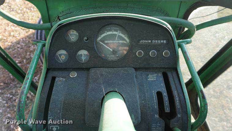 image for item DA1477 1970 John Deere 4020 tractor