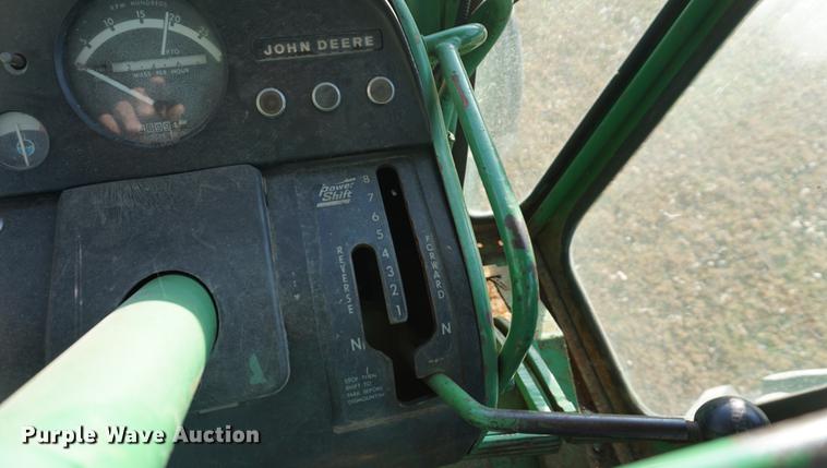 image for item DA1477 1970 John Deere 4020 tractor