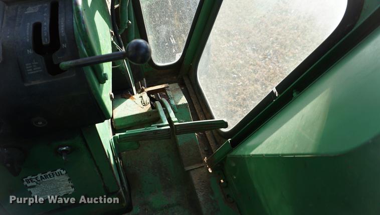 image for item DA1477 1970 John Deere 4020 tractor