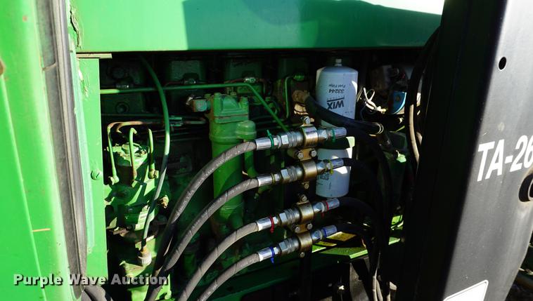 image for item DA1477 1970 John Deere 4020 tractor