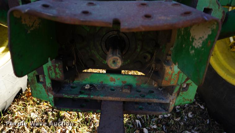 image for item DA1477 1970 John Deere 4020 tractor
