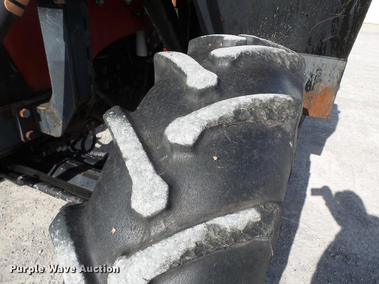 image for item DA2436 2004 Case IH MXM130 MFWD tractor