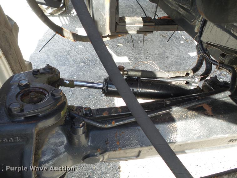 image for item DA2436 2004 Case IH MXM130 MFWD tractor