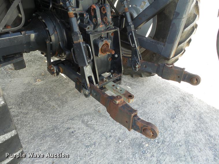 image for item DA2436 2004 Case IH MXM130 MFWD tractor