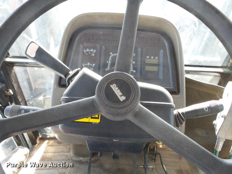 image for item DA2436 2004 Case IH MXM130 MFWD tractor