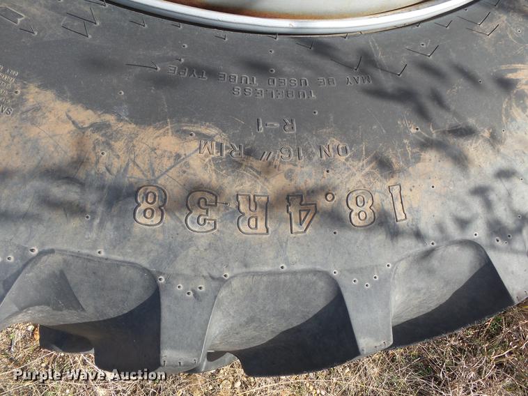 image for item DA2436 2004 Case IH MXM130 MFWD tractor