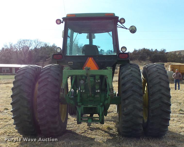 image for item DA3571 1978 John Deere 4640 tractor