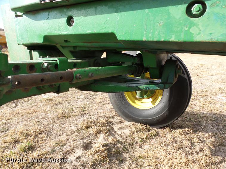 image for item DA3571 1978 John Deere 4640 tractor