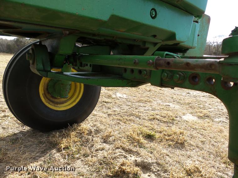 image for item DA3571 1978 John Deere 4640 tractor