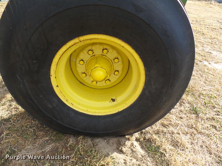 image for item DA3571 1978 John Deere 4640 tractor