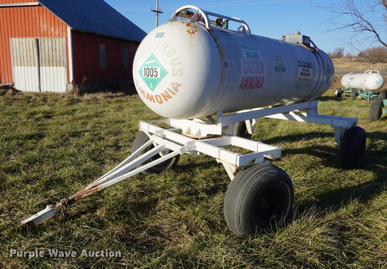 image for item DB0307 Anhydrous ammonia tank
