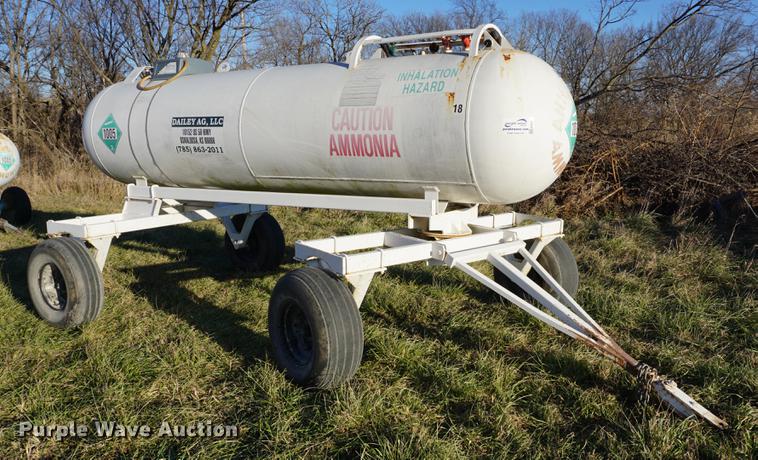 image for item DB0307 Anhydrous ammonia tank