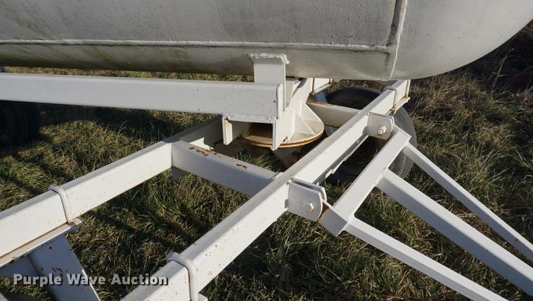 image for item DB0307 Anhydrous ammonia tank