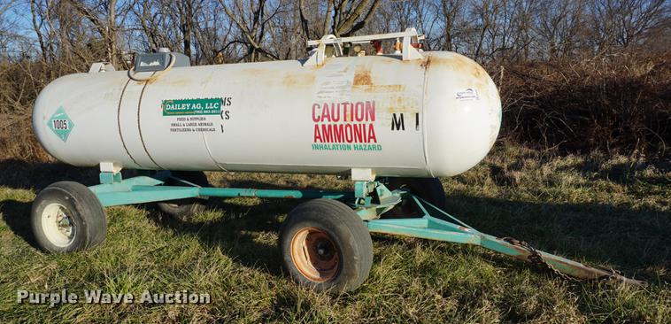 image for item DB0308 Anhydrous ammonia tank