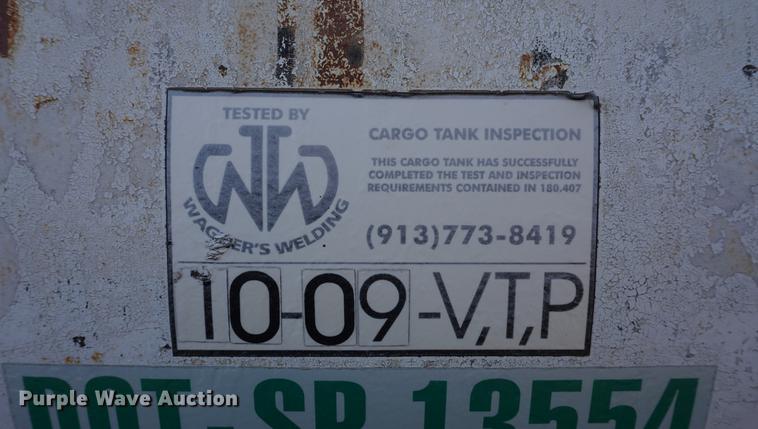 image for item DB0308 Anhydrous ammonia tank