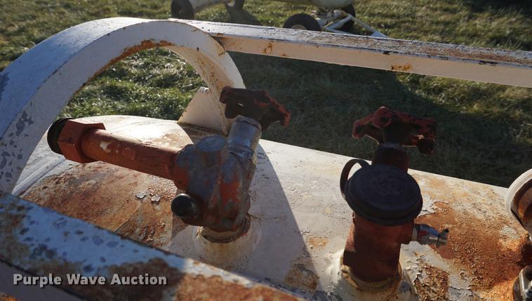 image for item DB0309 Anhydrous ammonia tank