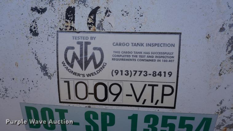 image for item DB0309 Anhydrous ammonia tank