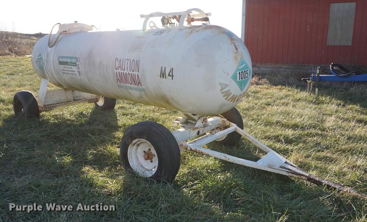 image for item DB0310 Anhydrous ammonia tank